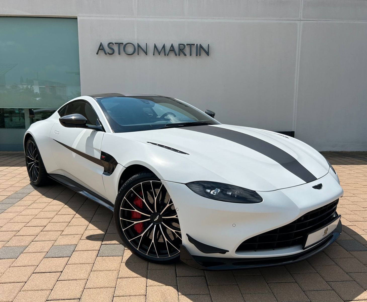 Aston Martin V8 Vantage F1/CCB/Matt-Lack/UPE 204t€