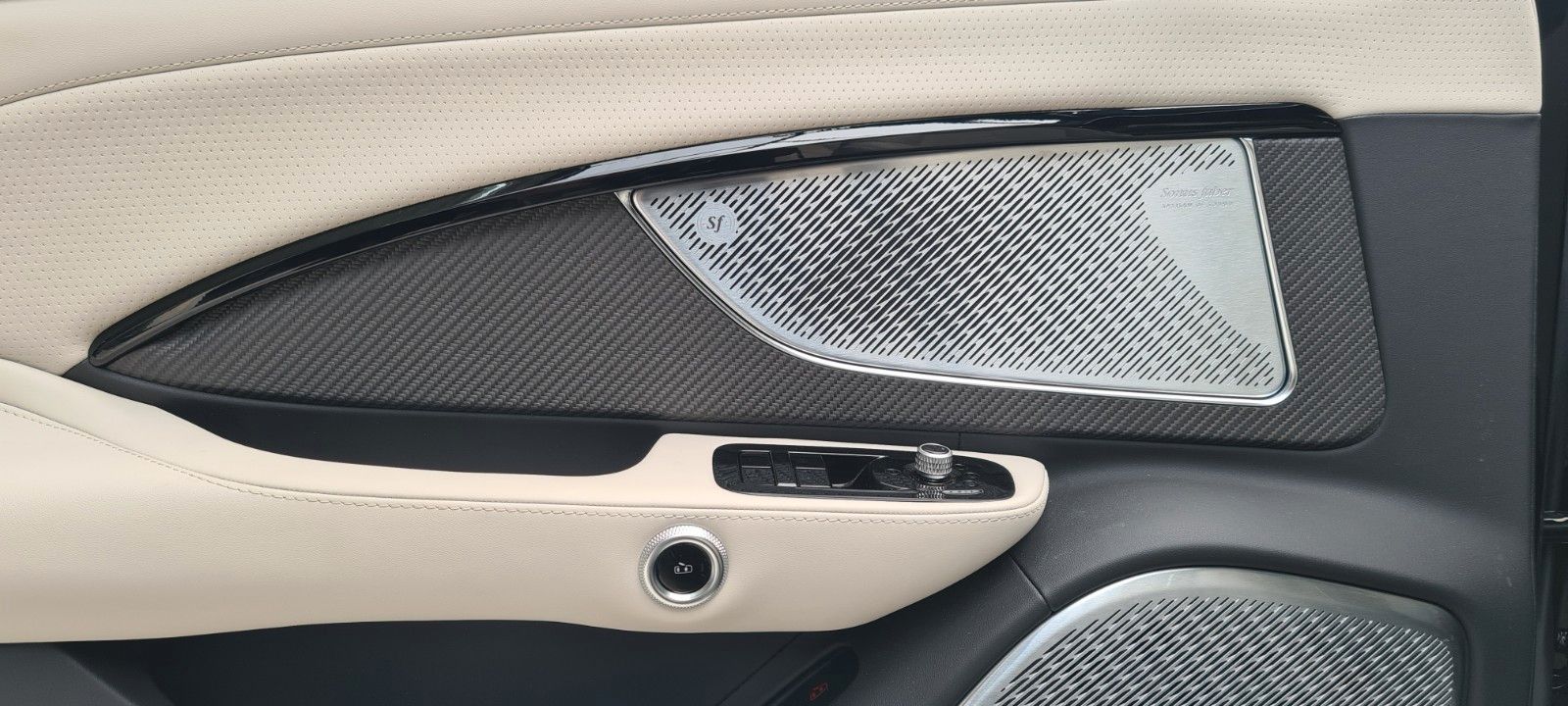 Fahrzeugabbildung Maserati GranCabrio TROFEO/ UPE 210.000 €!