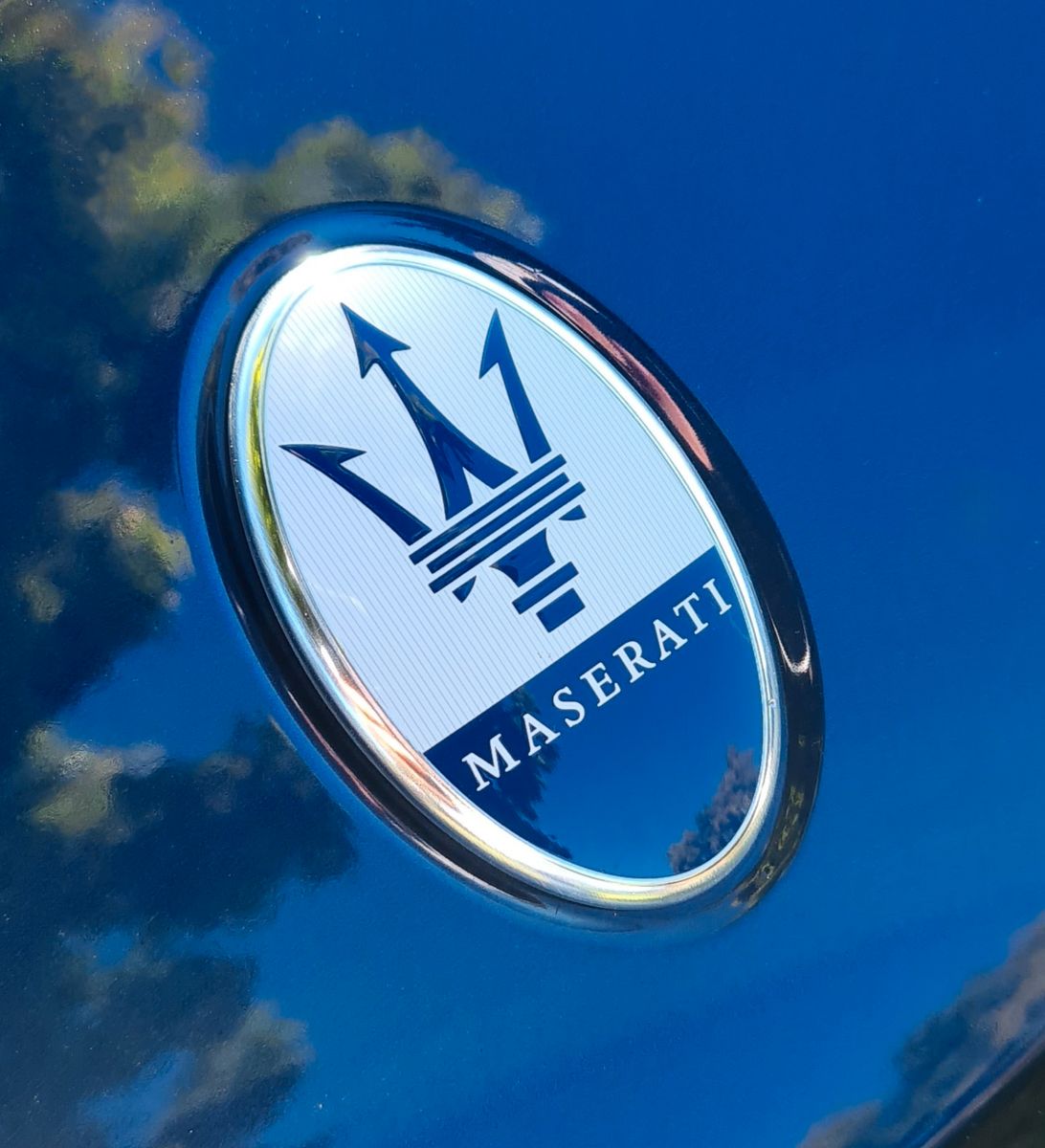 Fahrzeugabbildung Maserati Grecale Modena MY25/ Black Design-Pack