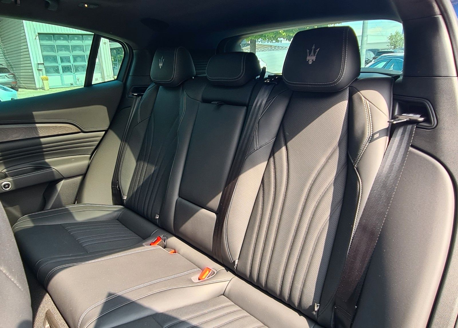 Fahrzeugabbildung Maserati Grecale Modena MY25/ Black Design-Pack