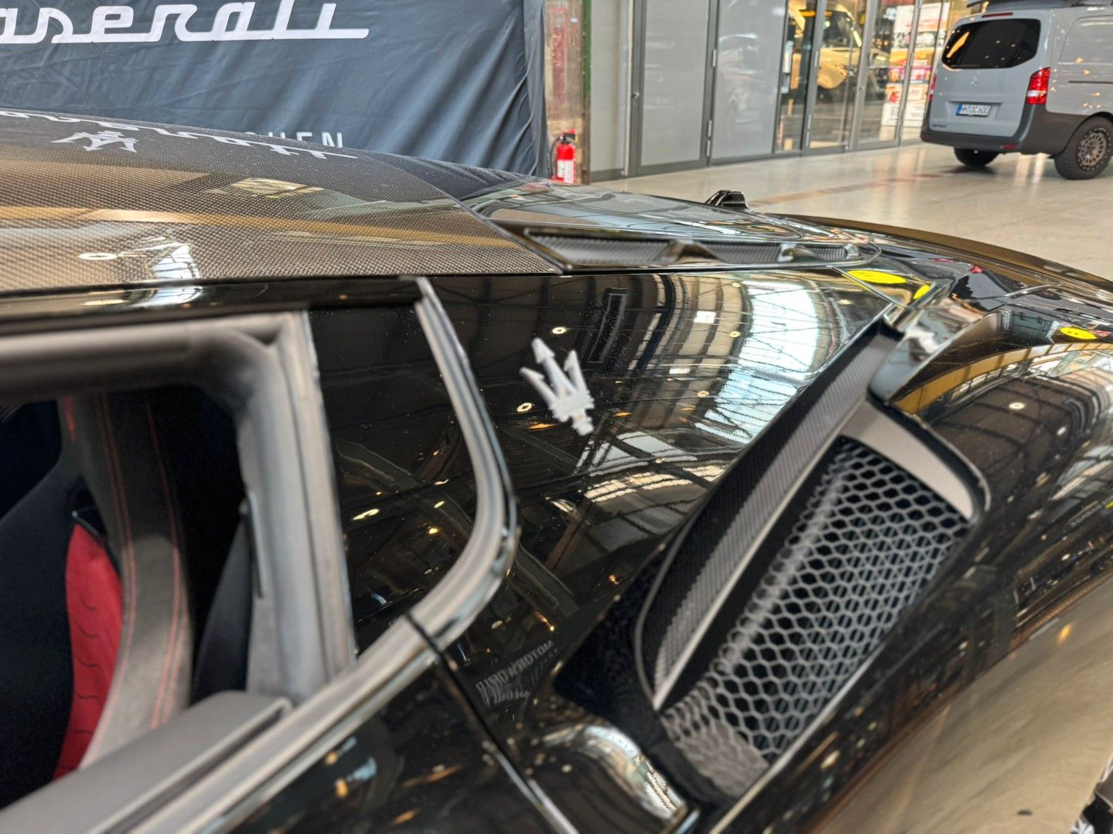 Fahrzeugabbildung Maserati MC20 Coupé/ UPE 299.900 €
