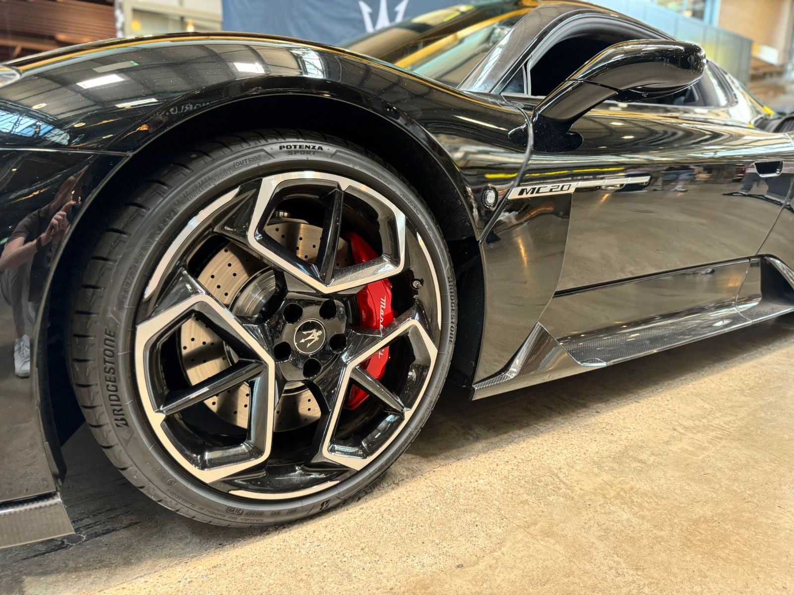 Fahrzeugabbildung Maserati MC20 Coupé/ UPE 299.900 €