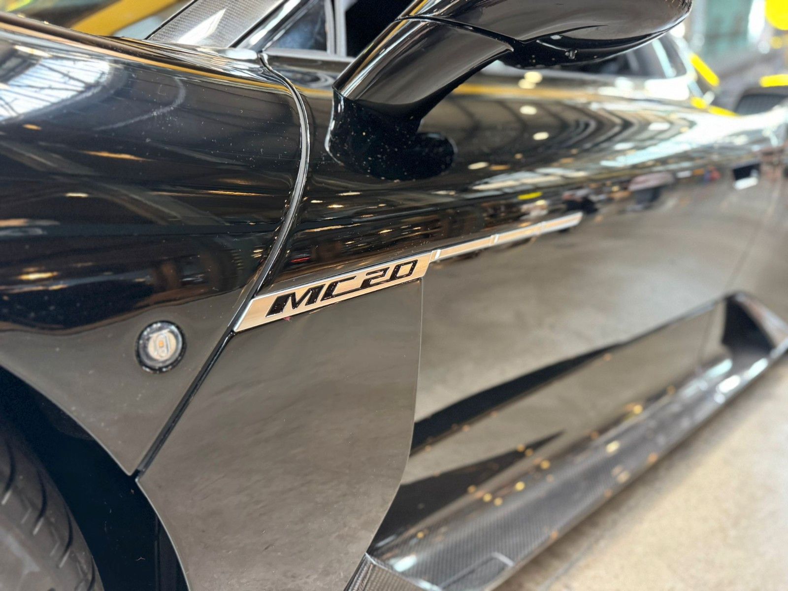 Fahrzeugabbildung Maserati MC20 Coupé/ UPE 299.900 €