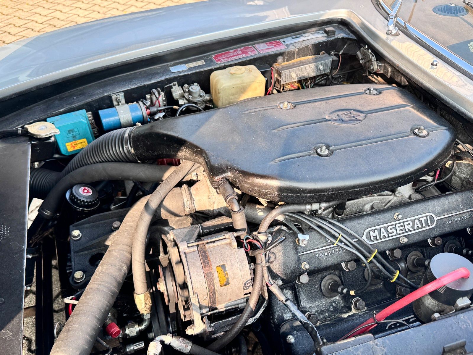 Fahrzeugabbildung Maserati Ghibli SS, Matching Numbers, EUROPAAUSFÜHRUNG