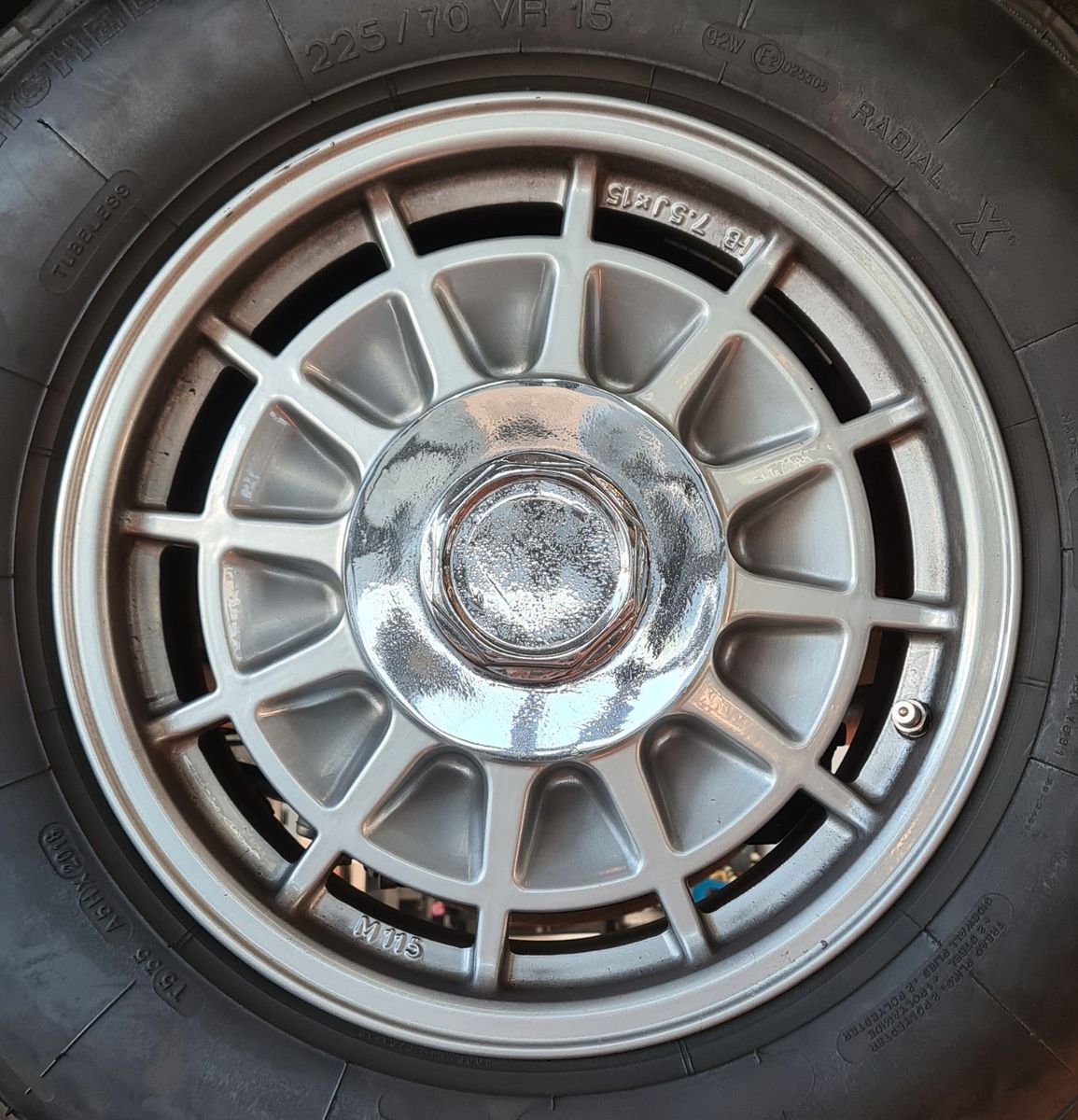 Fahrzeugabbildung Maserati Ghibli SS, Matching Numbers, EUROPAAUSFÜHRUNG