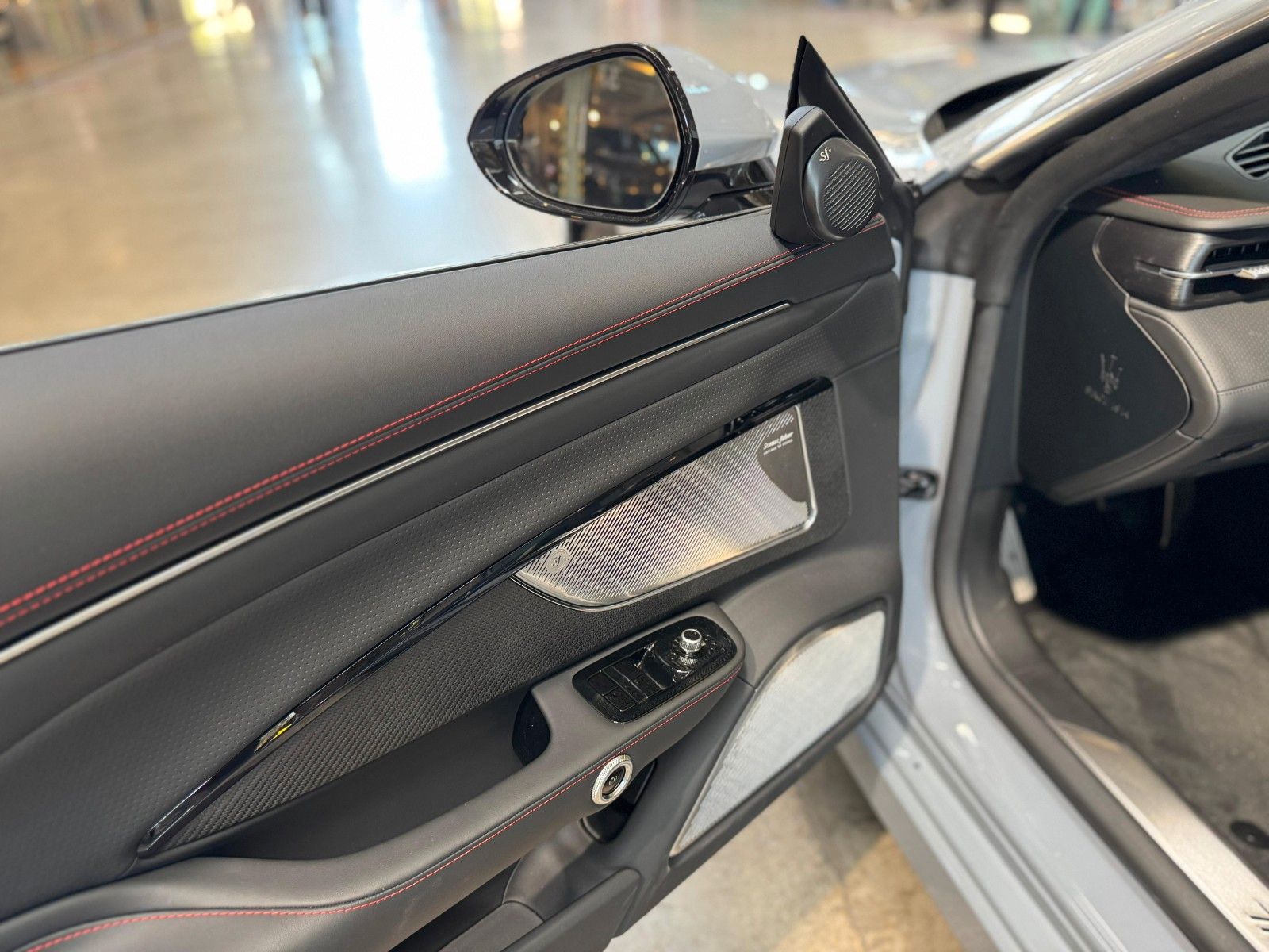 Fahrzeugabbildung Maserati GranCabrio Modena AWD/ Maserati München