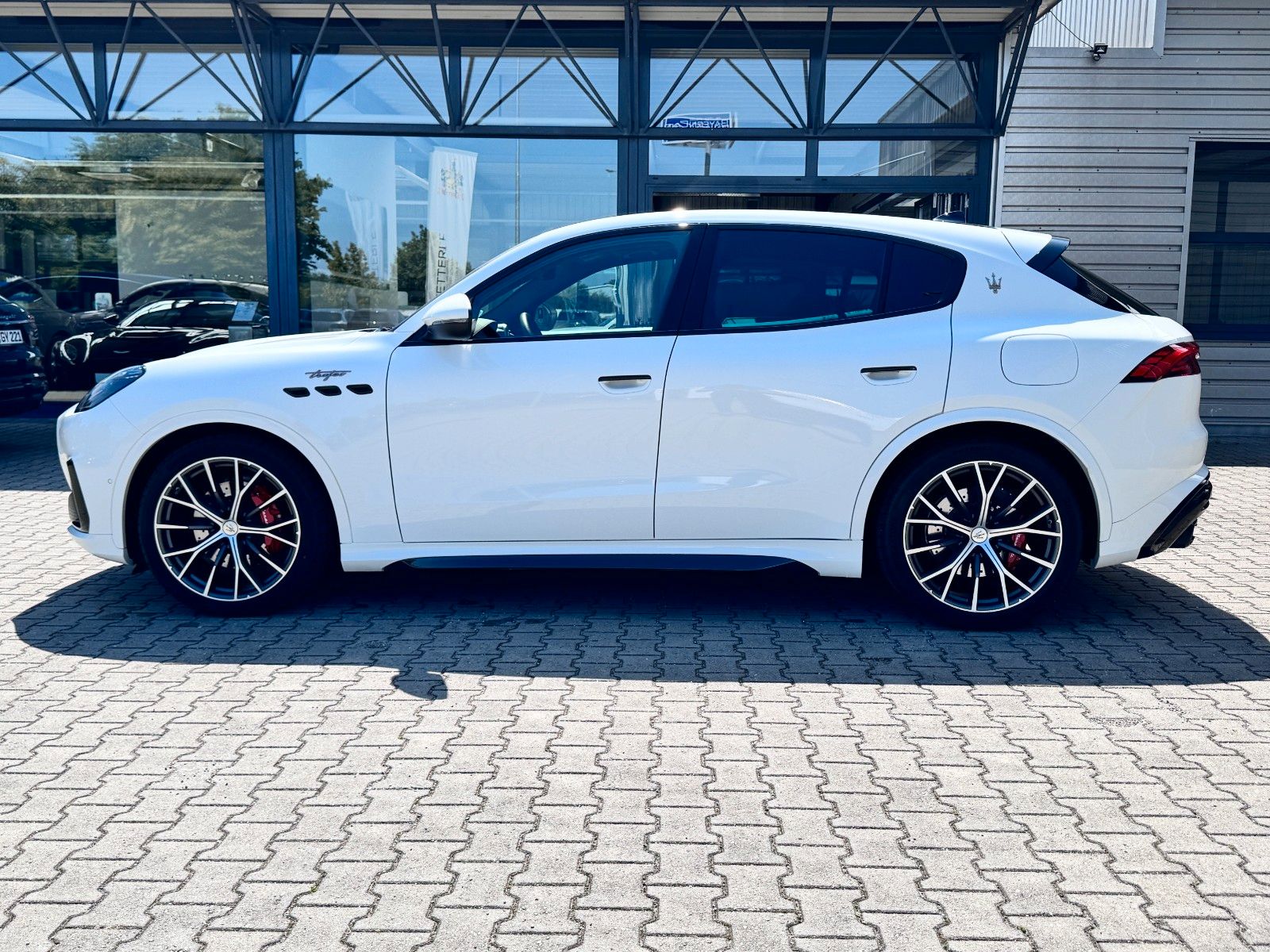 Fahrzeugabbildung Maserati Grecale Trofeo/5Jahre Garantie/ADAS+