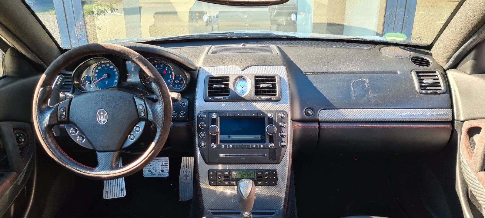 Fahrzeugabbildung Maserati Quattroporte GTS/MY2013/neue Reifen/ Garantie