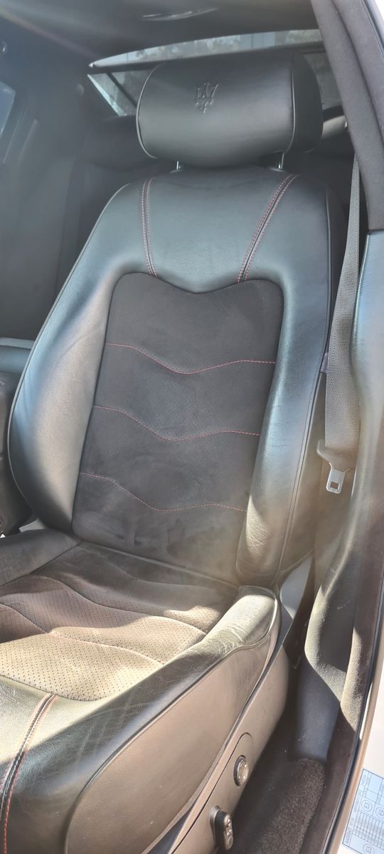 Fahrzeugabbildung Maserati Quattroporte GTS/MY2013/neue Reifen/ Garantie