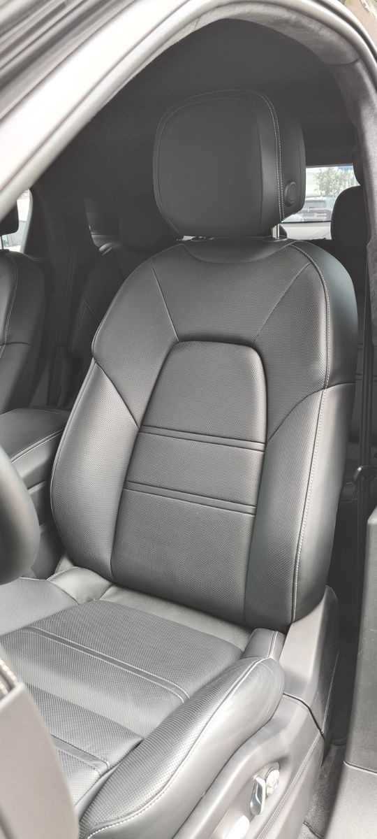 Fahrzeugabbildung Porsche Cayenne 4.0 V8 GTS/ Erstbesitz/Garantie
