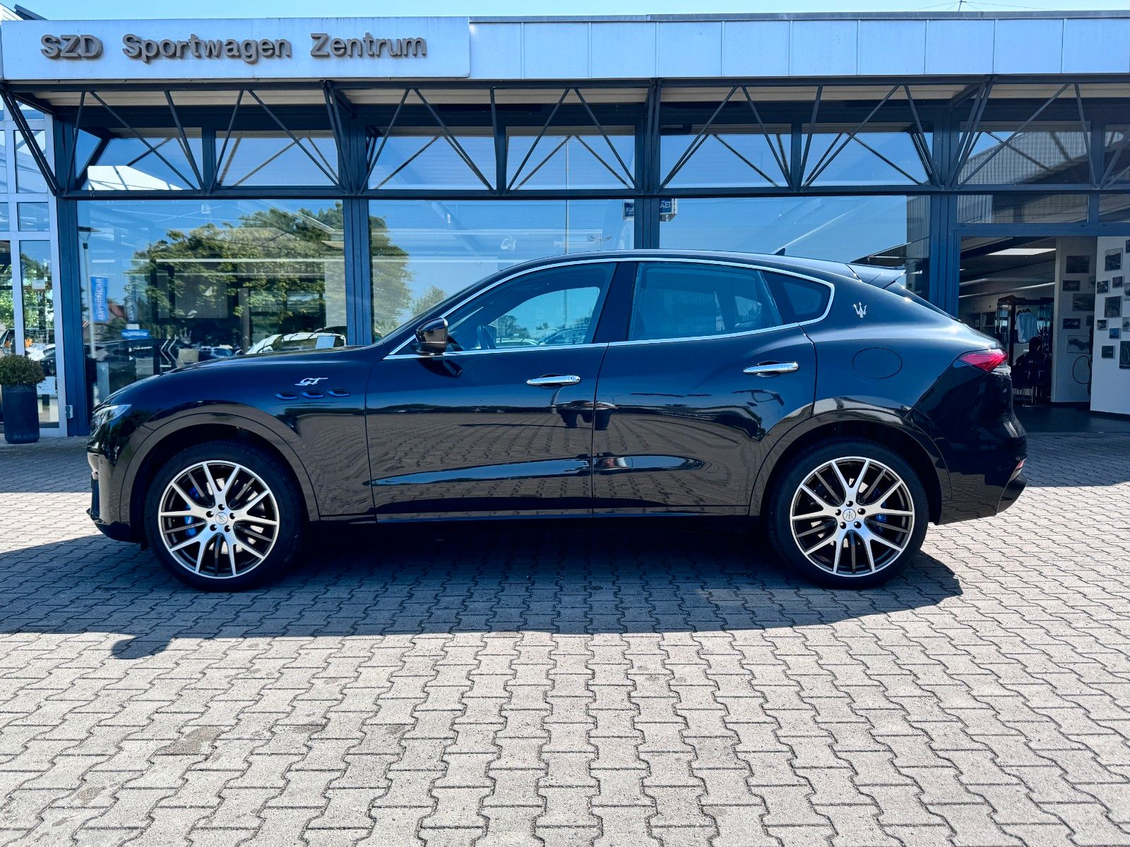 Fahrzeugabbildung Maserati Levante GT/Fahrassist+/Pano/ 21"/Sportpaket