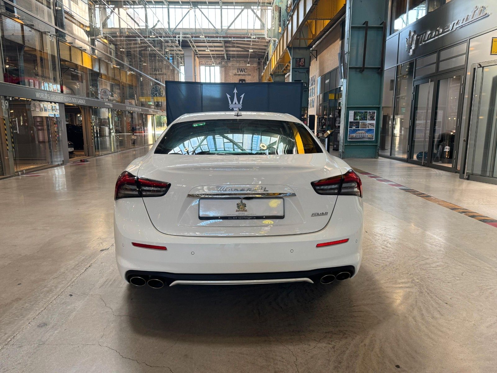 Fahrzeugabbildung Maserati Ghibli GT/ Garantie *Maserati München*