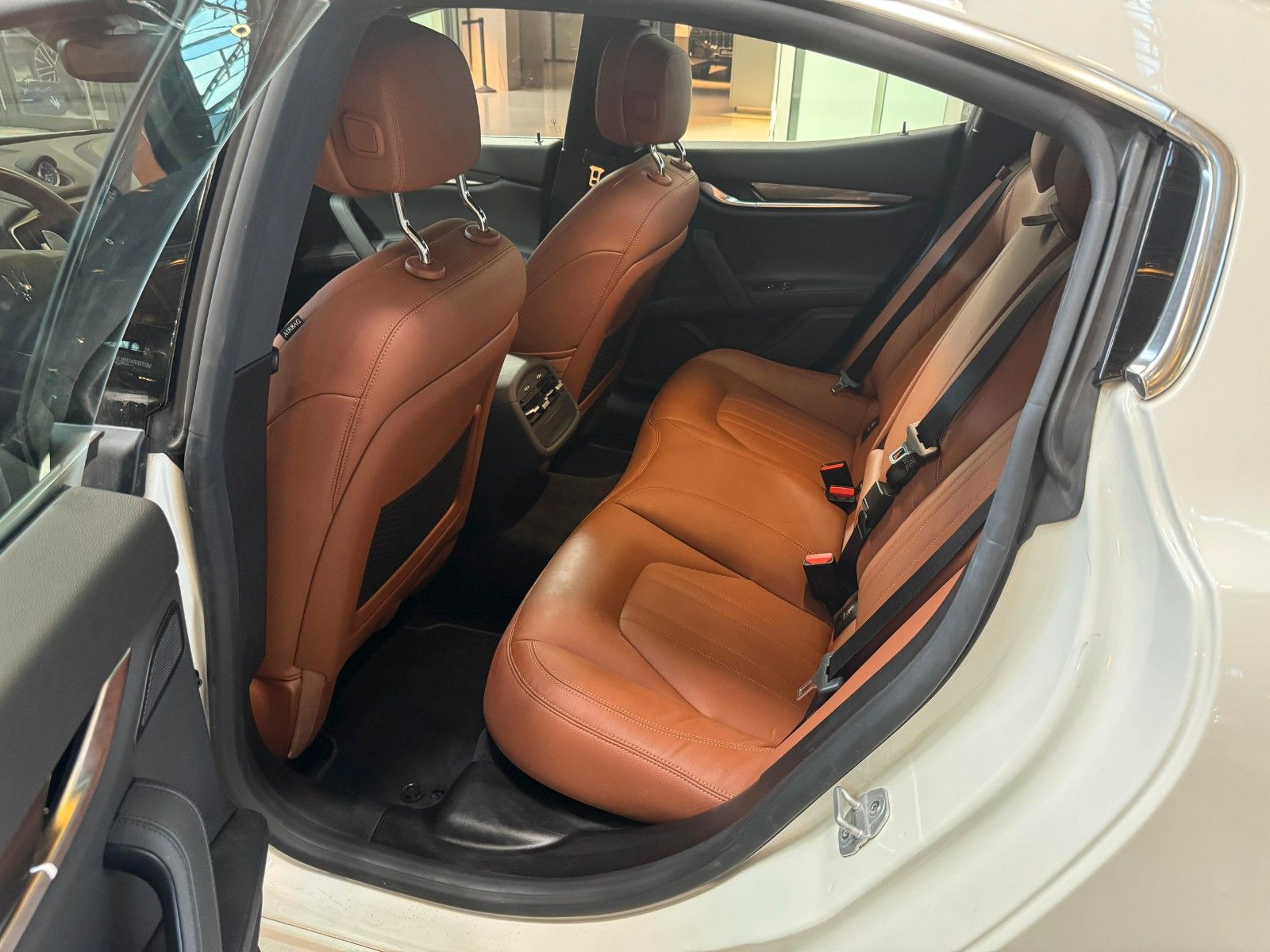 Fahrzeugabbildung Maserati Ghibli GT/ Garantie *Maserati München*
