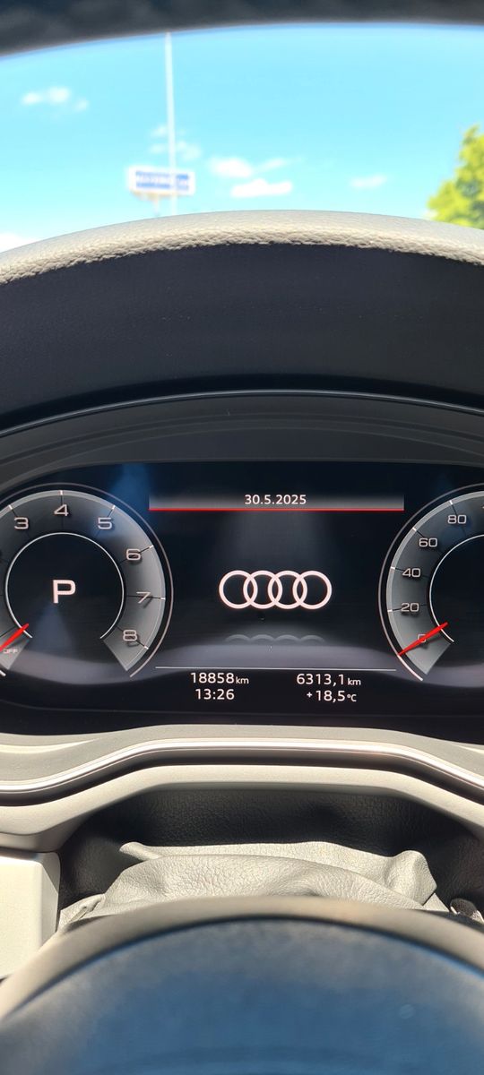 Fahrzeugabbildung Audi A5 35 TFSI S tronic Sportback S line/ Garantie