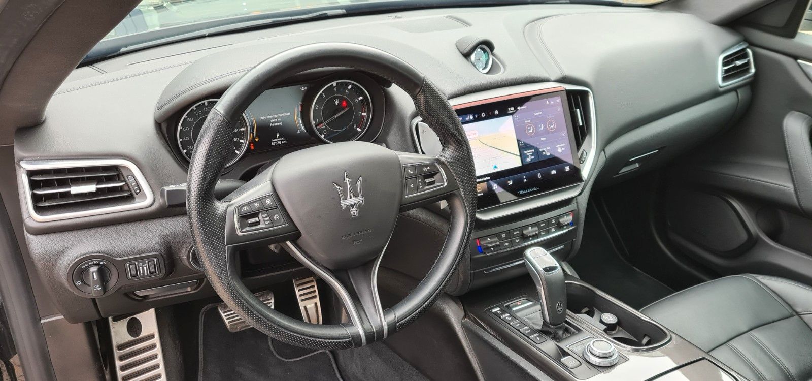 Fahrzeugabbildung Maserati Ghibli Modena/GranSport/ Garantie