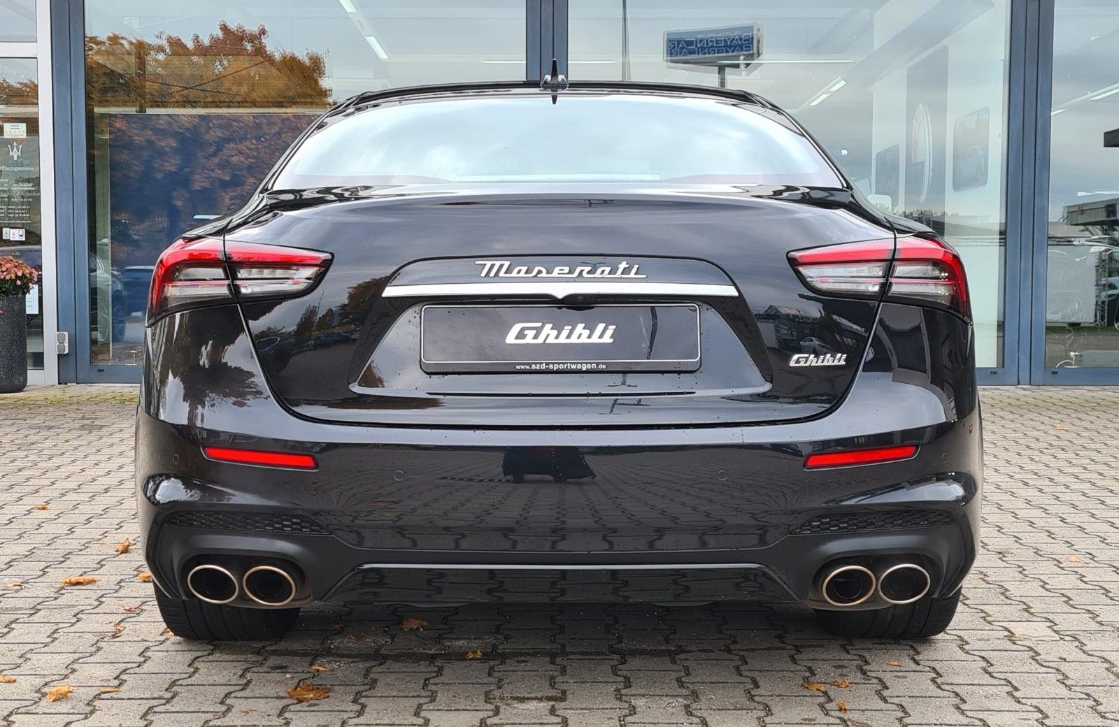 Fahrzeugabbildung Maserati Ghibli Modena/GranSport/ Garantie