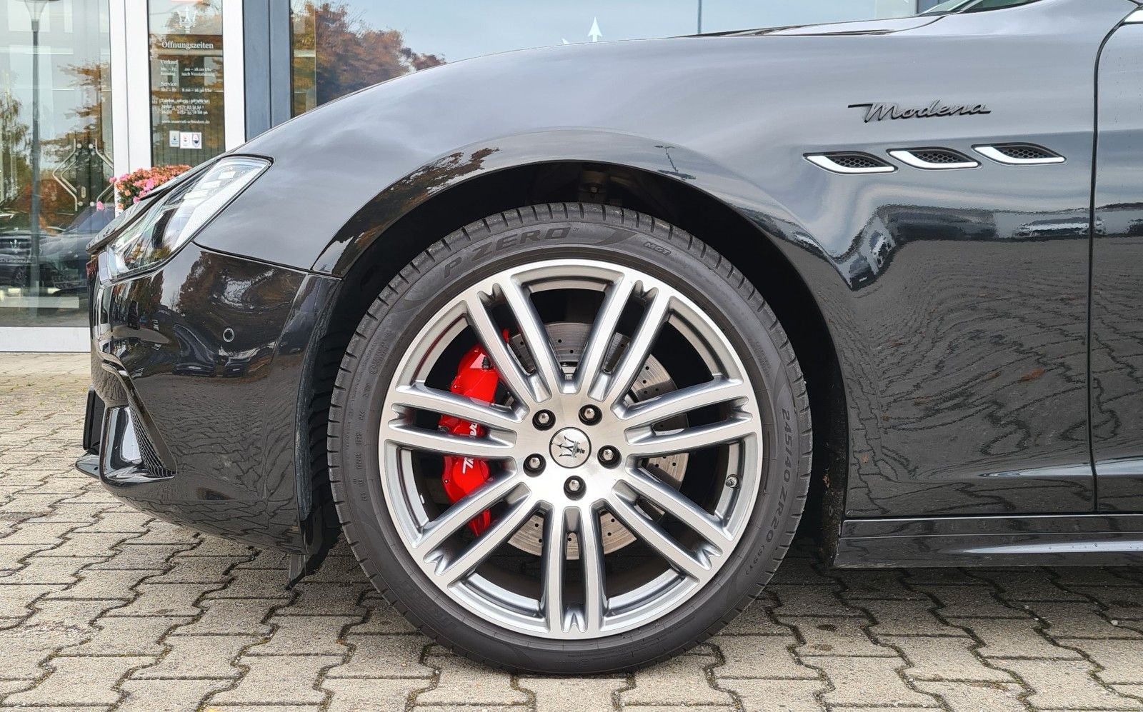 Fahrzeugabbildung Maserati Ghibli Modena/GranSport/ Garantie