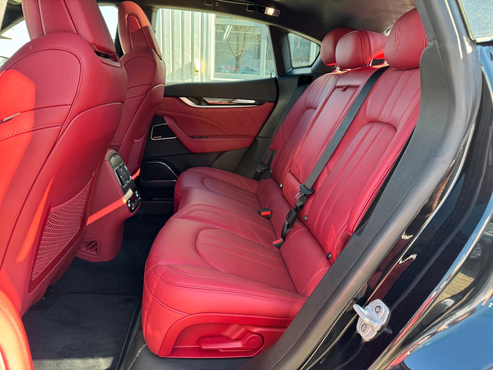 Fahrzeugabbildung Maserati Levante Modena S/ Garantie/ Erstbesitz