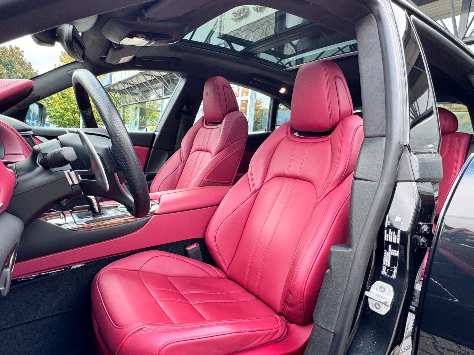 Fahrzeugabbildung Maserati Levante Modena S/ Garantie/ Erstbesitz