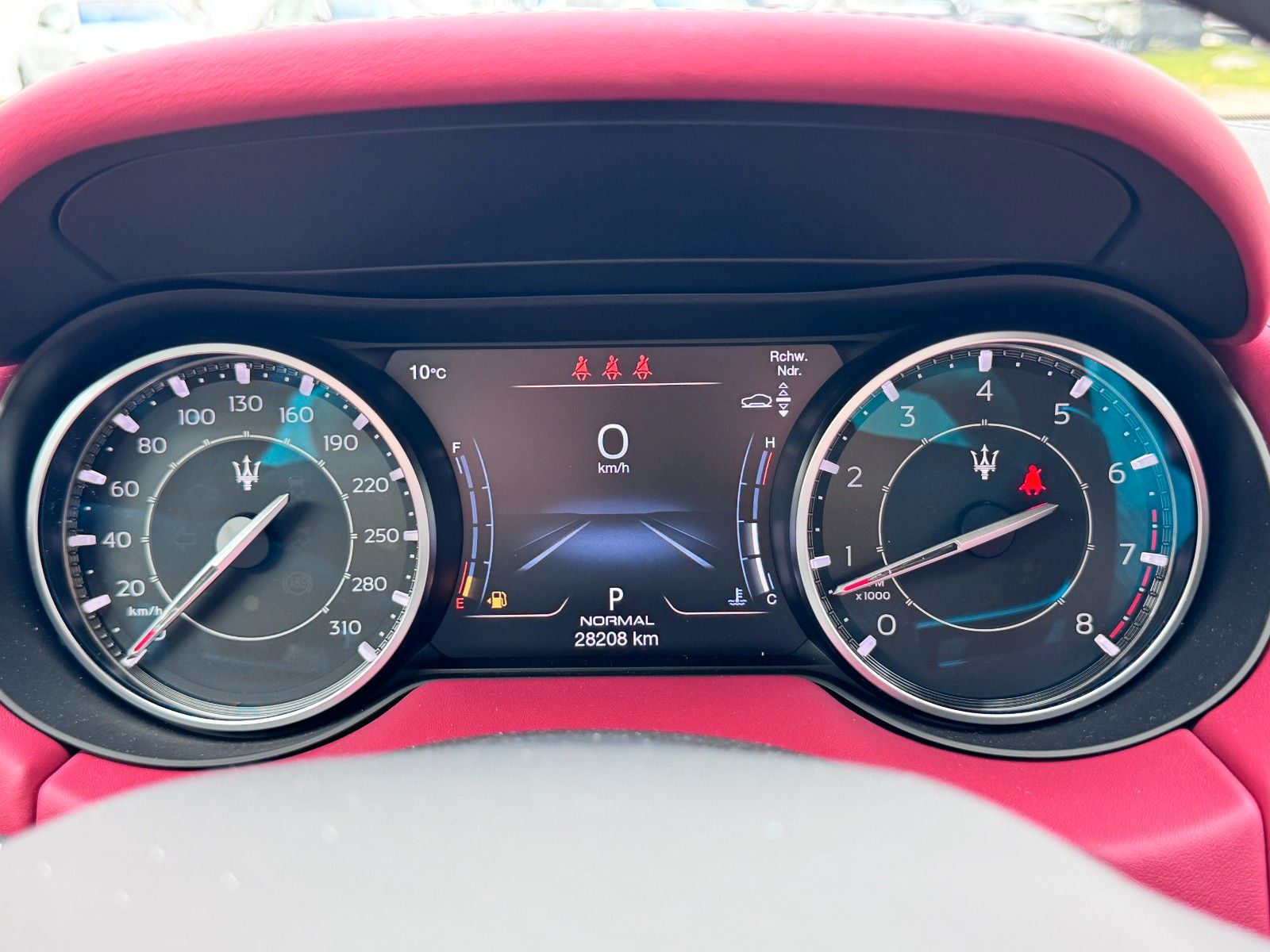 Fahrzeugabbildung Maserati Levante Modena S/ Garantie/ Erstbesitz
