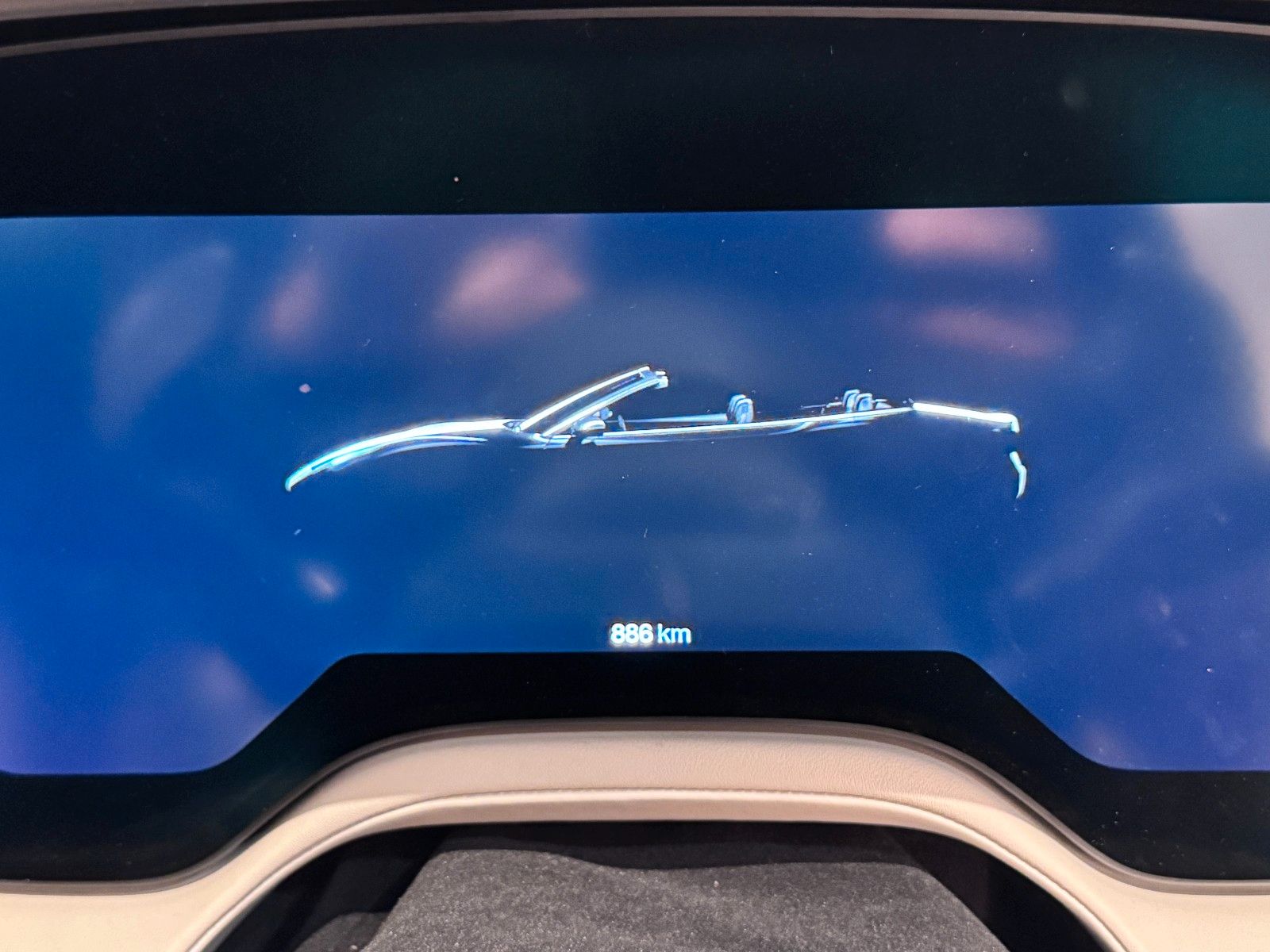 Fahrzeugabbildung Maserati GranCabrio TROFEO/ Airscarf/ Lenkradheizung