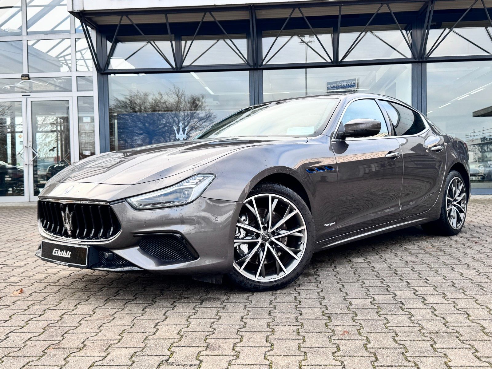 Fahrzeugabbildung Maserati Ghibli GT GranSport/1.Hd./GARANTIE/Fahrassist+
