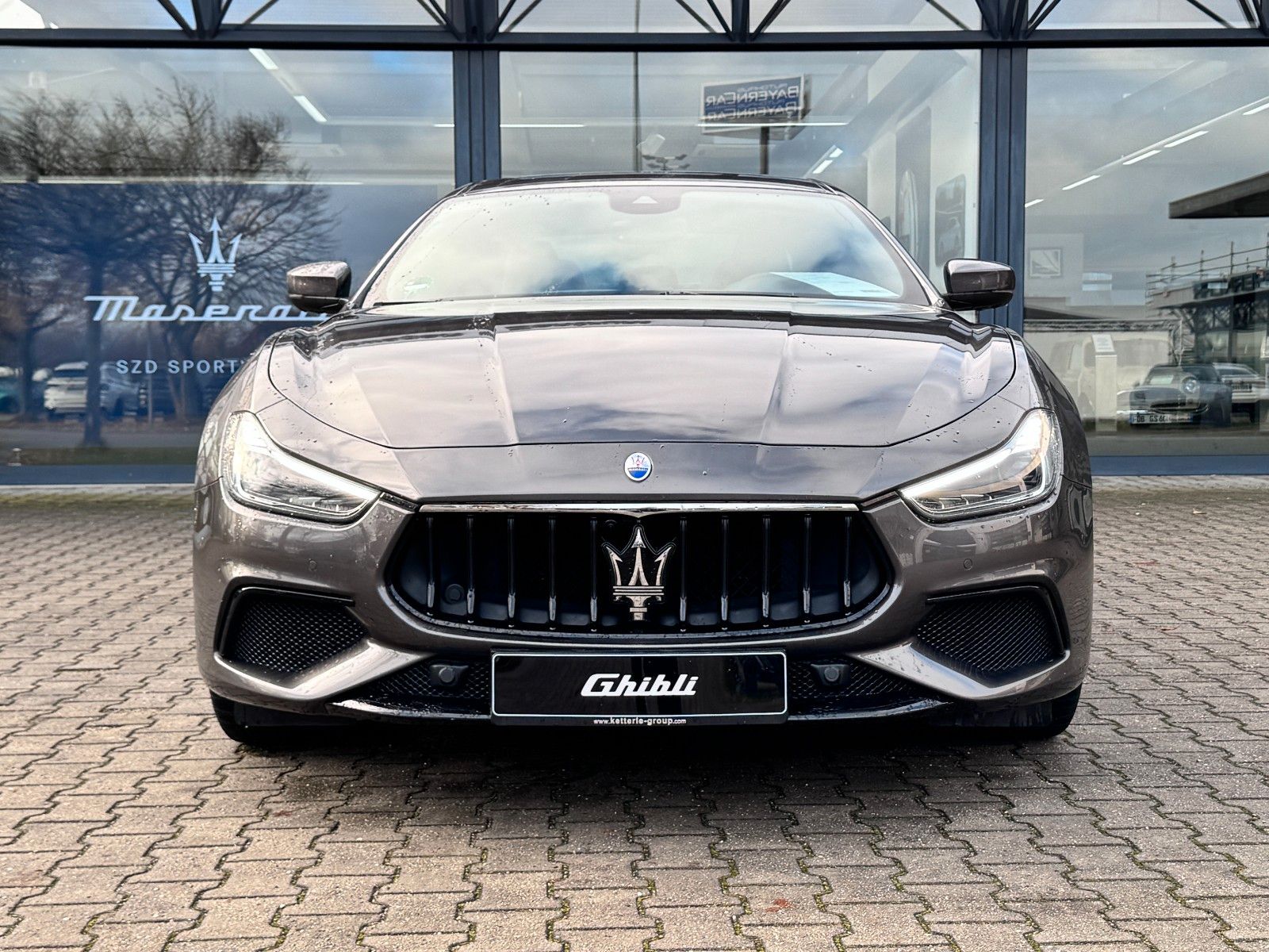 Fahrzeugabbildung Maserati Ghibli GT GranSport/1.Hd./GARANTIE/Fahrassist+