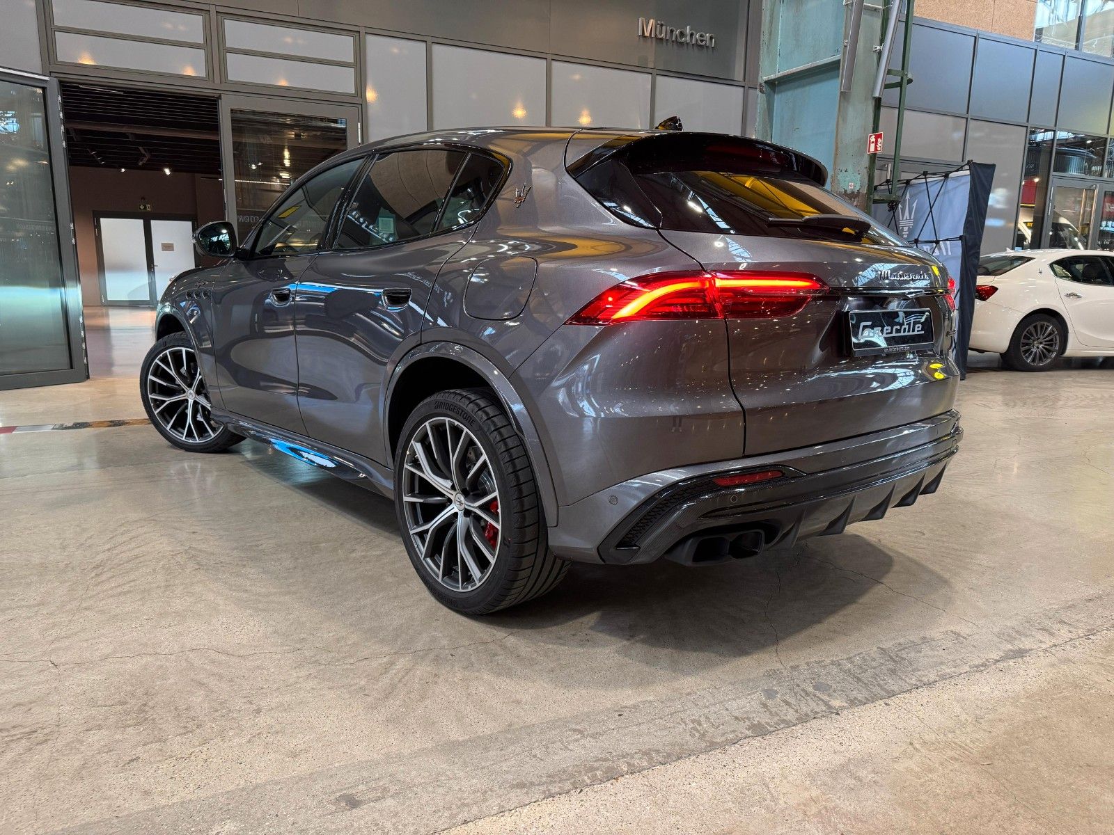 Fahrzeugabbildung Maserati Grecale TROFEO MY26 im Nikolaus DEAL*