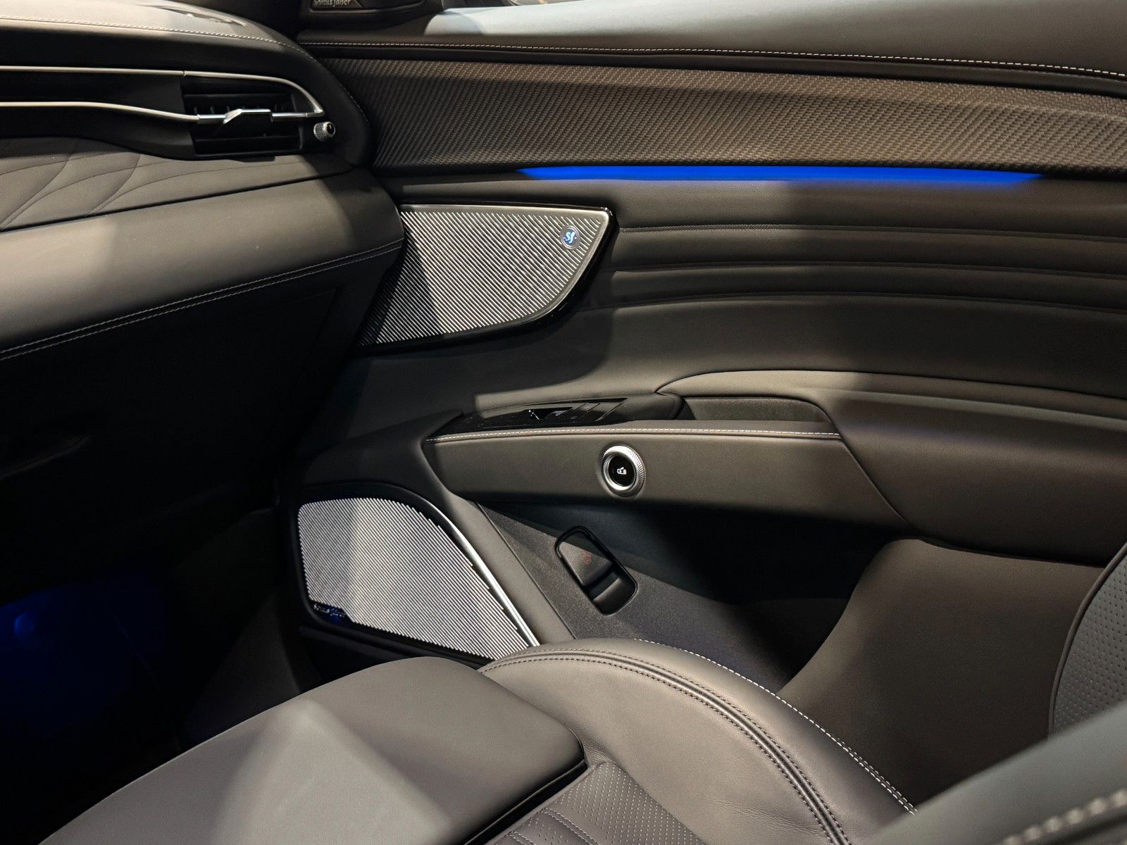 Fahrzeugabbildung Maserati Grecale TROFEO MY25/ Nikolaus Deal*