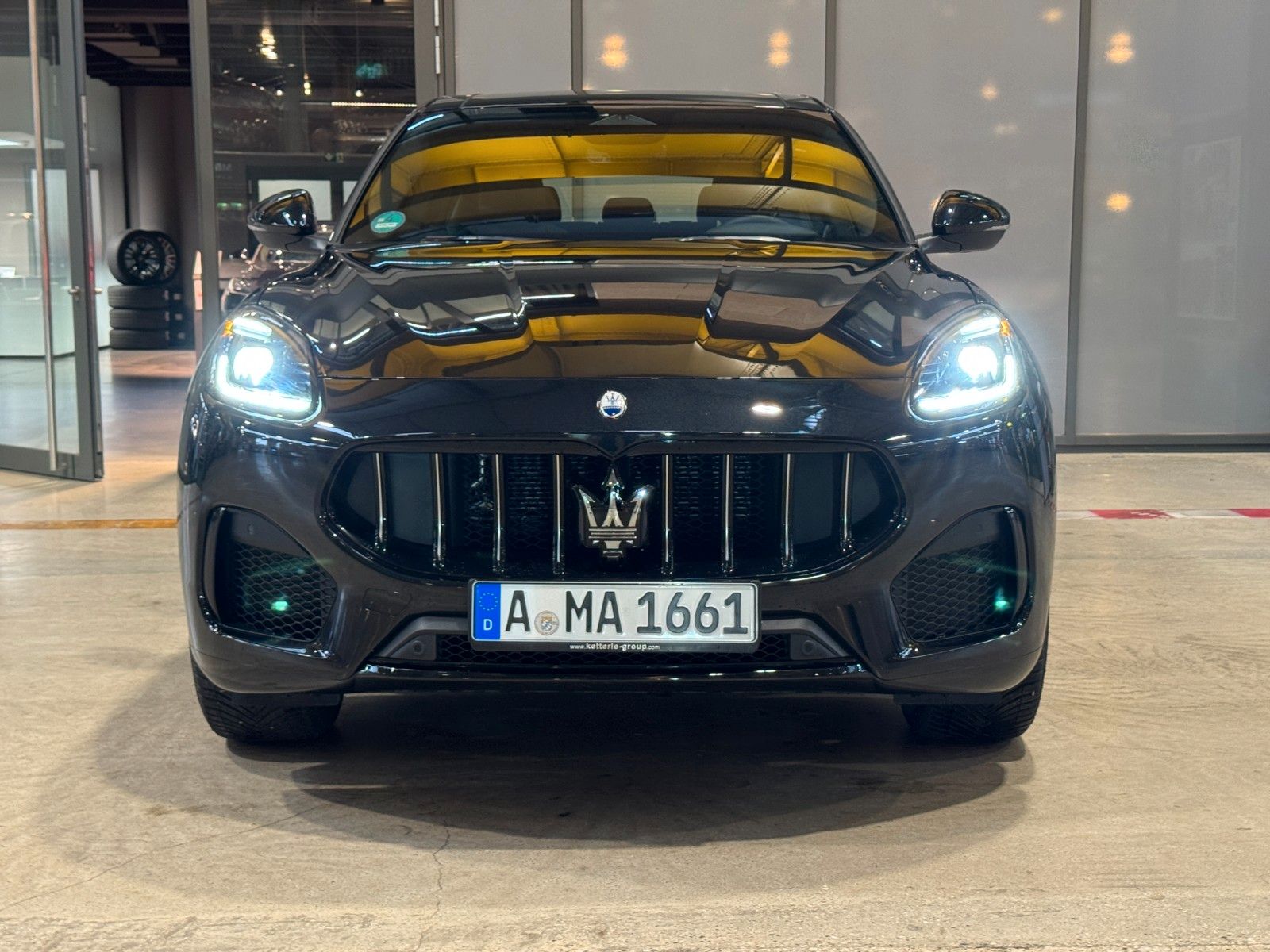 Fahrzeugabbildung Maserati Grecale/MY25/Panoramadach/ Ganzjahresreifen
