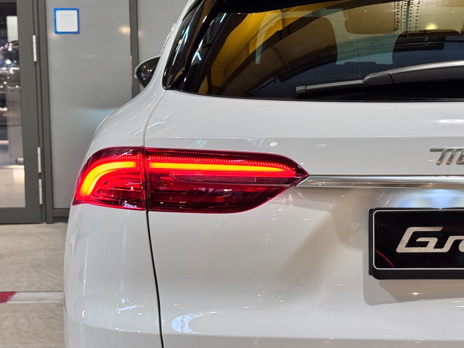 Fahrzeugabbildung Maserati Grecale PANO/Technikpak./ Ganzjahresreifen Alpin