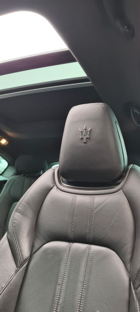 Fahrzeugabbildung Maserati Levante Modena S/12M Garantie/AHK/1.Hd.