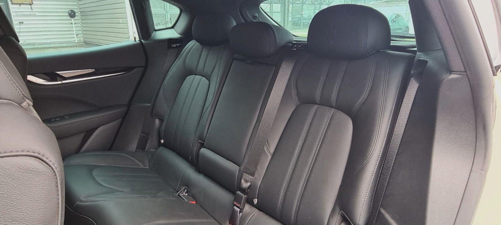 Fahrzeugabbildung Maserati Levante Modena S/12M Garantie/AHK/1.Hd.