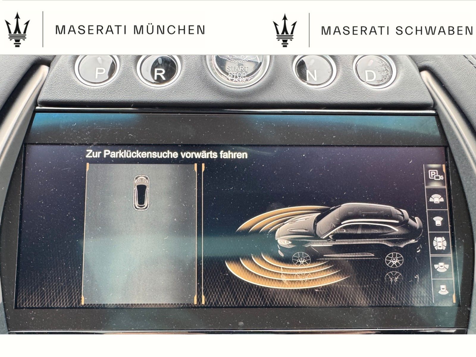 Fahrzeugabbildung Aston Martin DBX 4.0 V8/ Unfallfrei/ TOP-Ausstattung