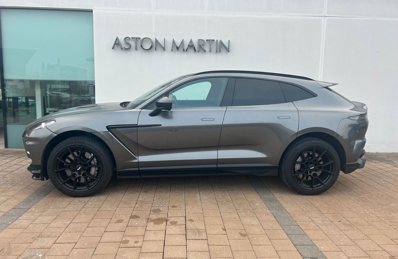 Fahrzeugabbildung Aston Martin DBX707 - Aston Martin Memmingen