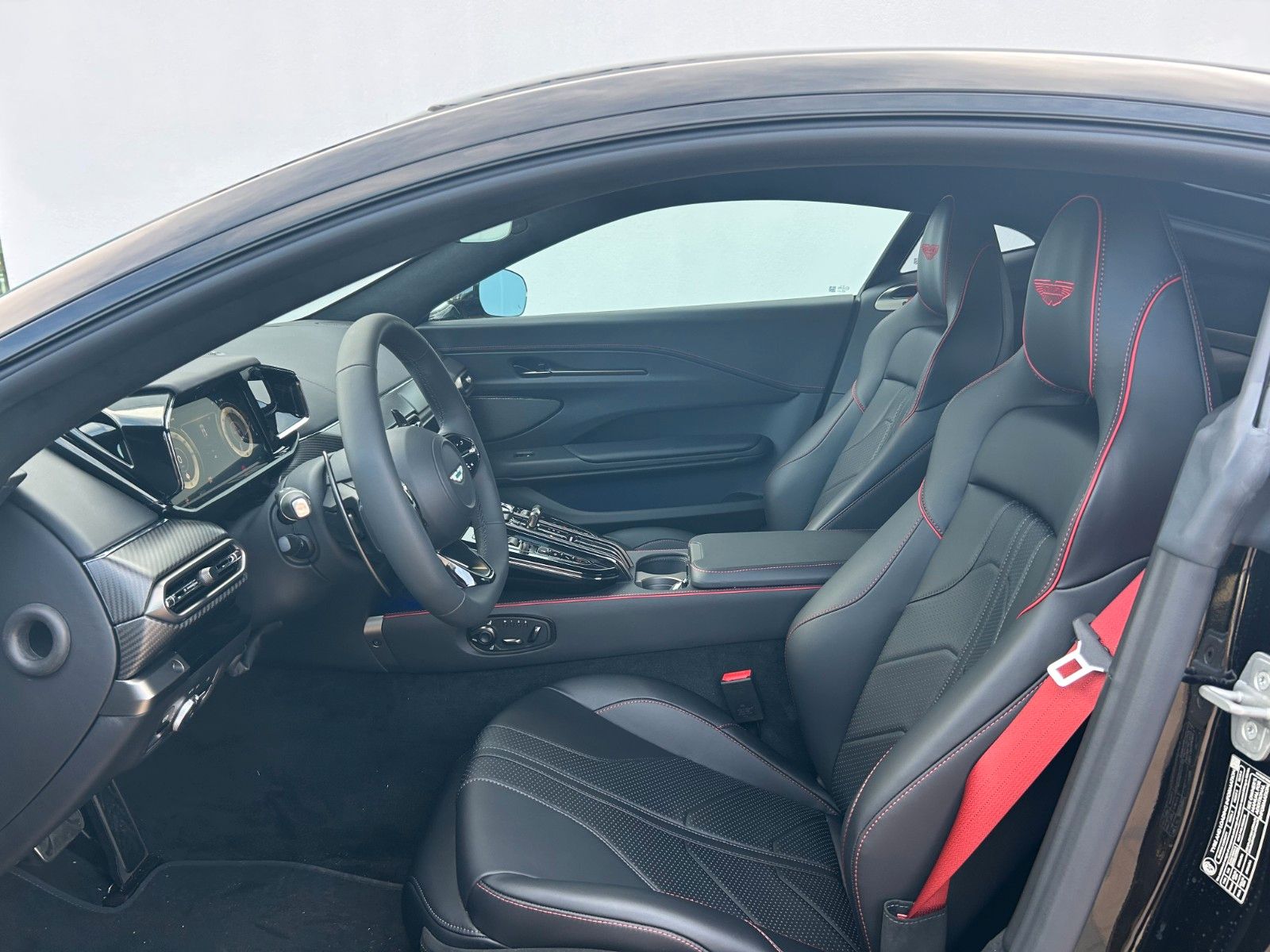 Fahrzeugabbildung Aston Martin V8 Vantage Next Generation