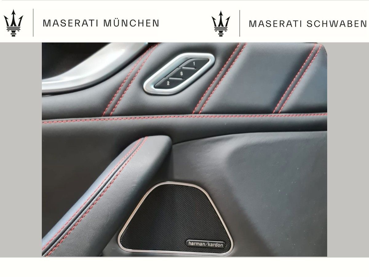 Fahrzeugabbildung Maserati Levante TROFEO/Exclusiv Interieur/22-Zoll