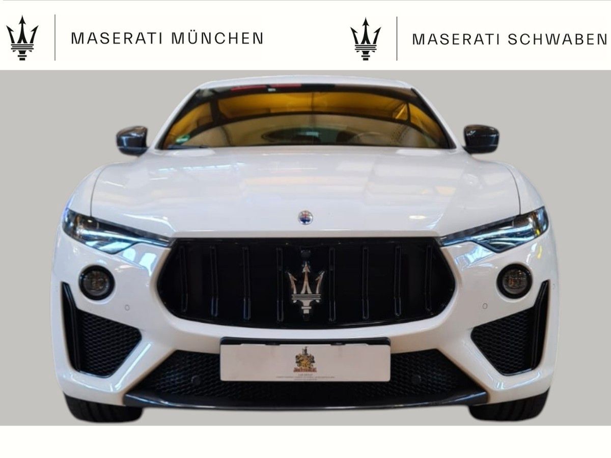 Fahrzeugabbildung Maserati Levante TROFEO/Exclusiv Interieur/22-Zoll