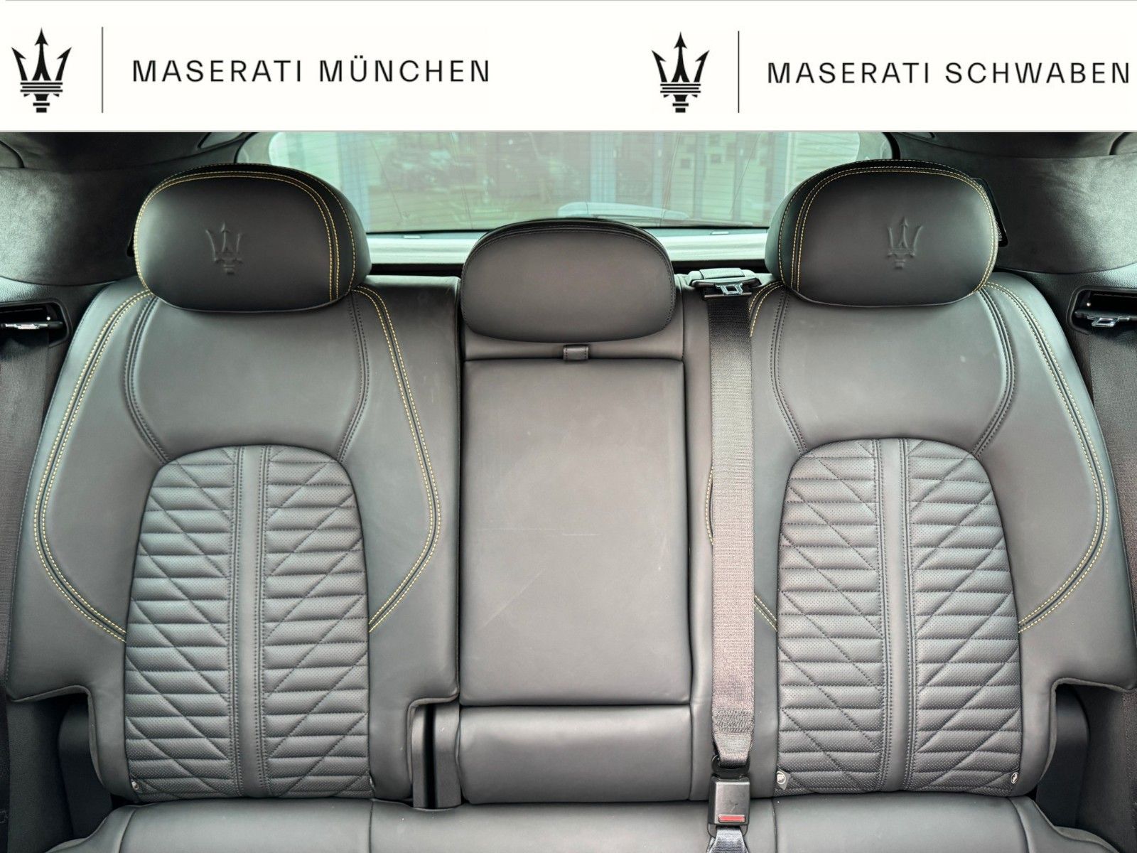 Fahrzeugabbildung Maserati Levante TROFEO/Blu Graphite/Facelift/ Garantie