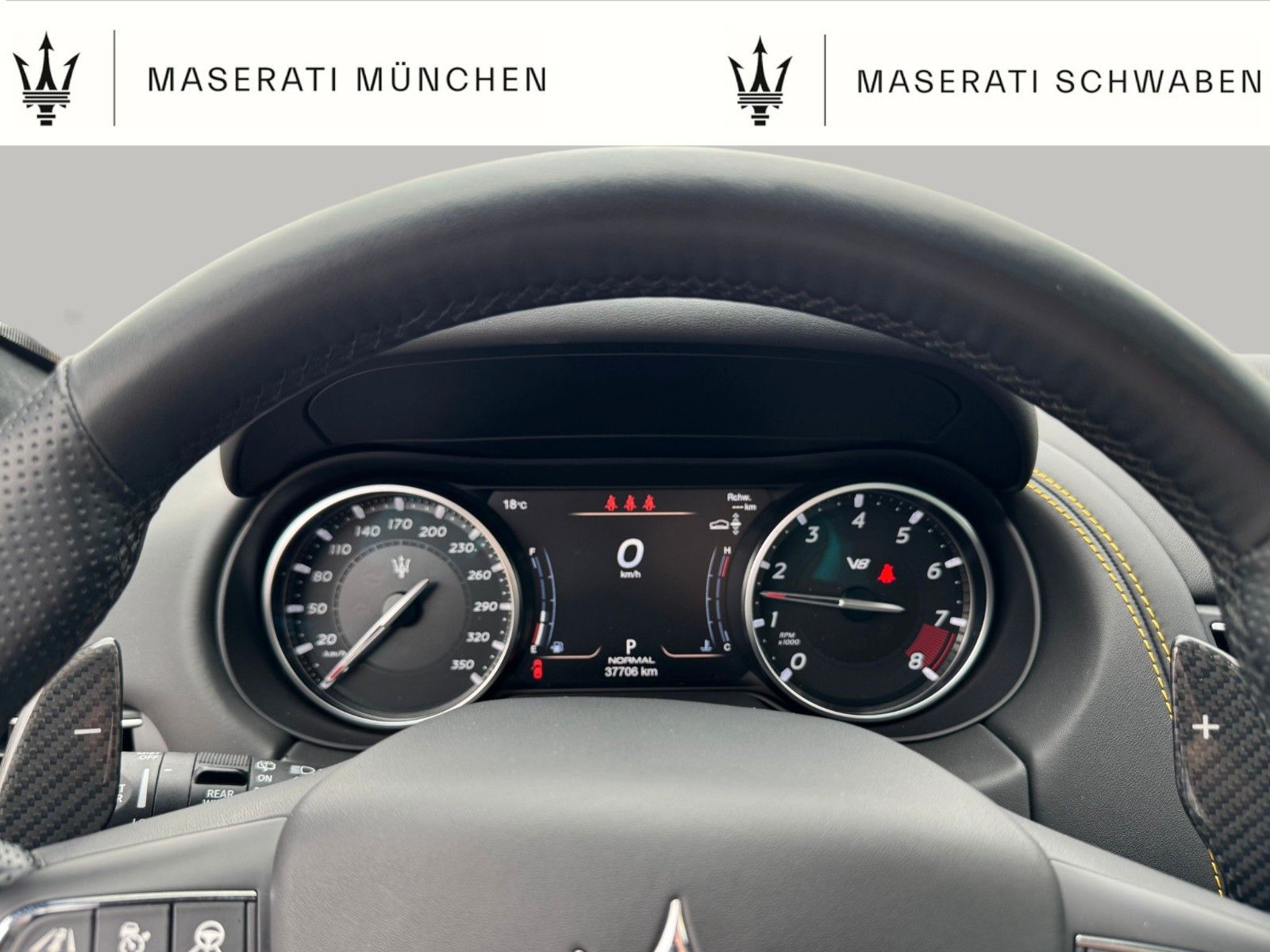 Fahrzeugabbildung Maserati Levante TROFEO/Blu Graphite/Facelift/ Garantie