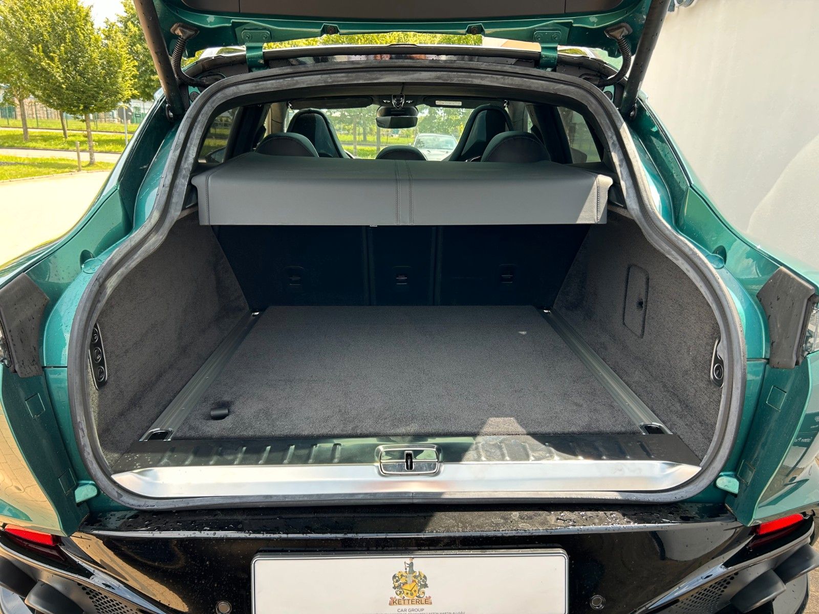 Fahrzeugabbildung Aston Martin DBX707 - Aston Martin Memmingen