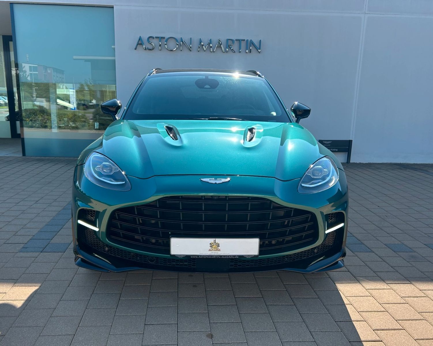 Fahrzeugabbildung Aston Martin DBX707 - Aston Martin Memmingen