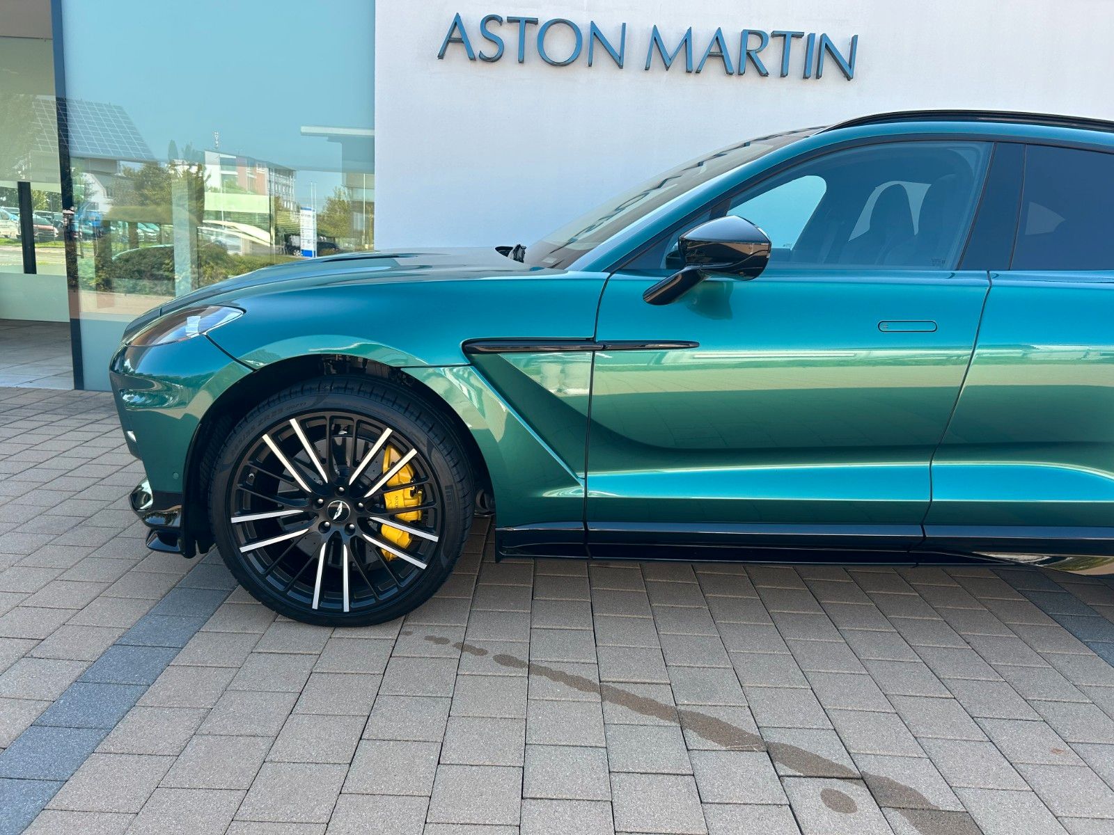 Fahrzeugabbildung Aston Martin DBX707 - Aston Martin Memmingen