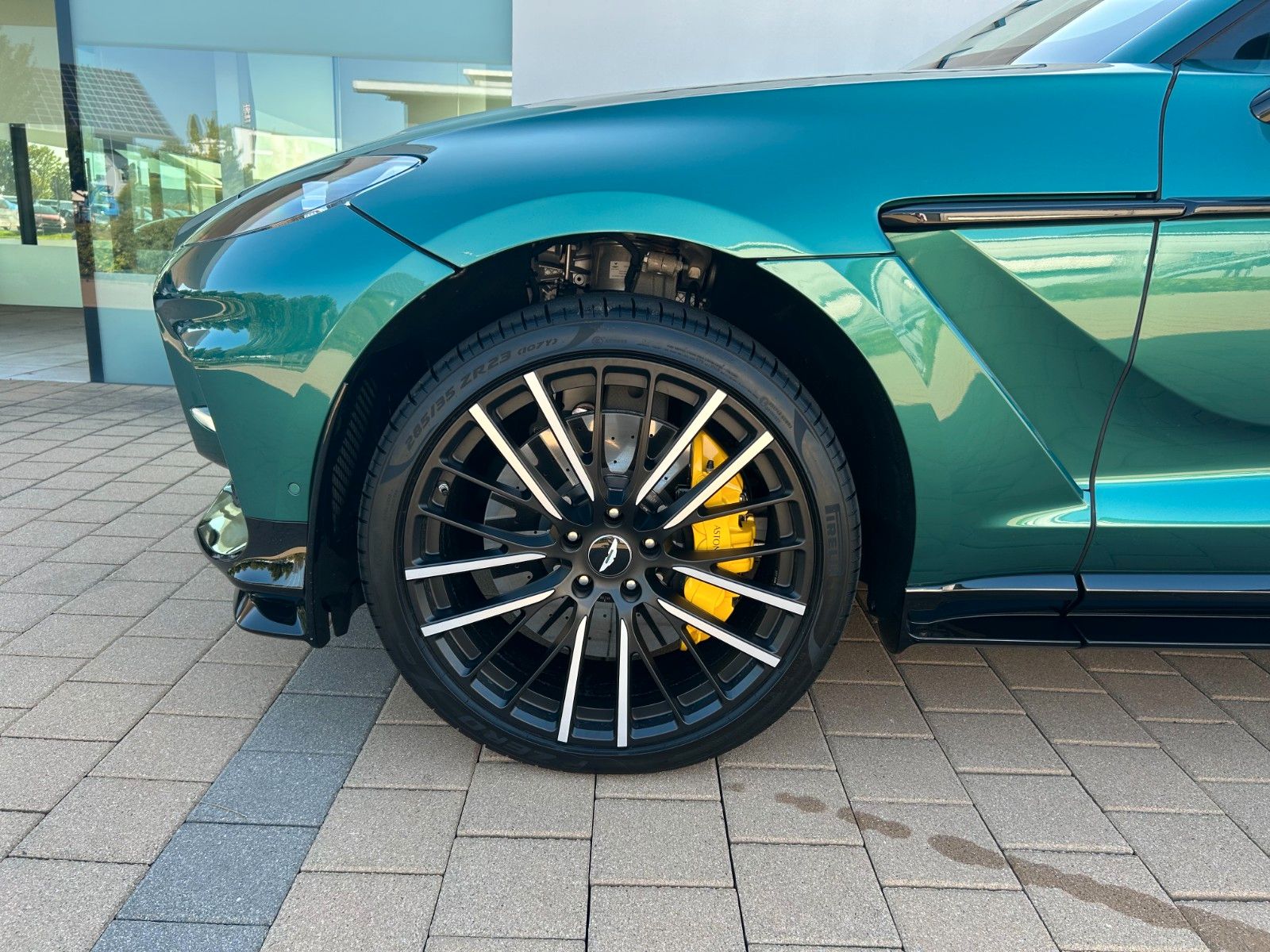 Fahrzeugabbildung Aston Martin DBX707 - Aston Martin Memmingen