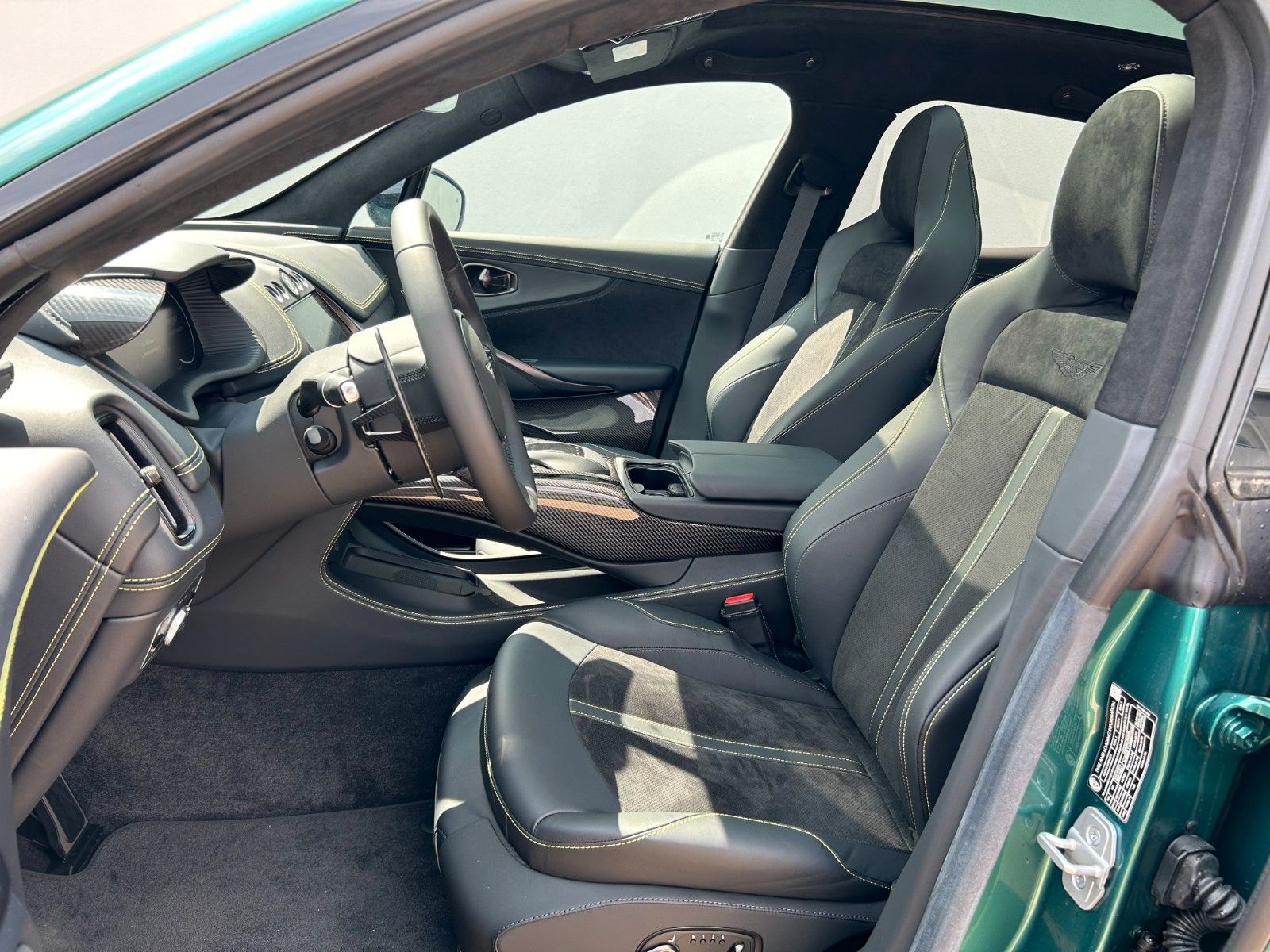 Fahrzeugabbildung Aston Martin DBX707 - Aston Martin Memmingen