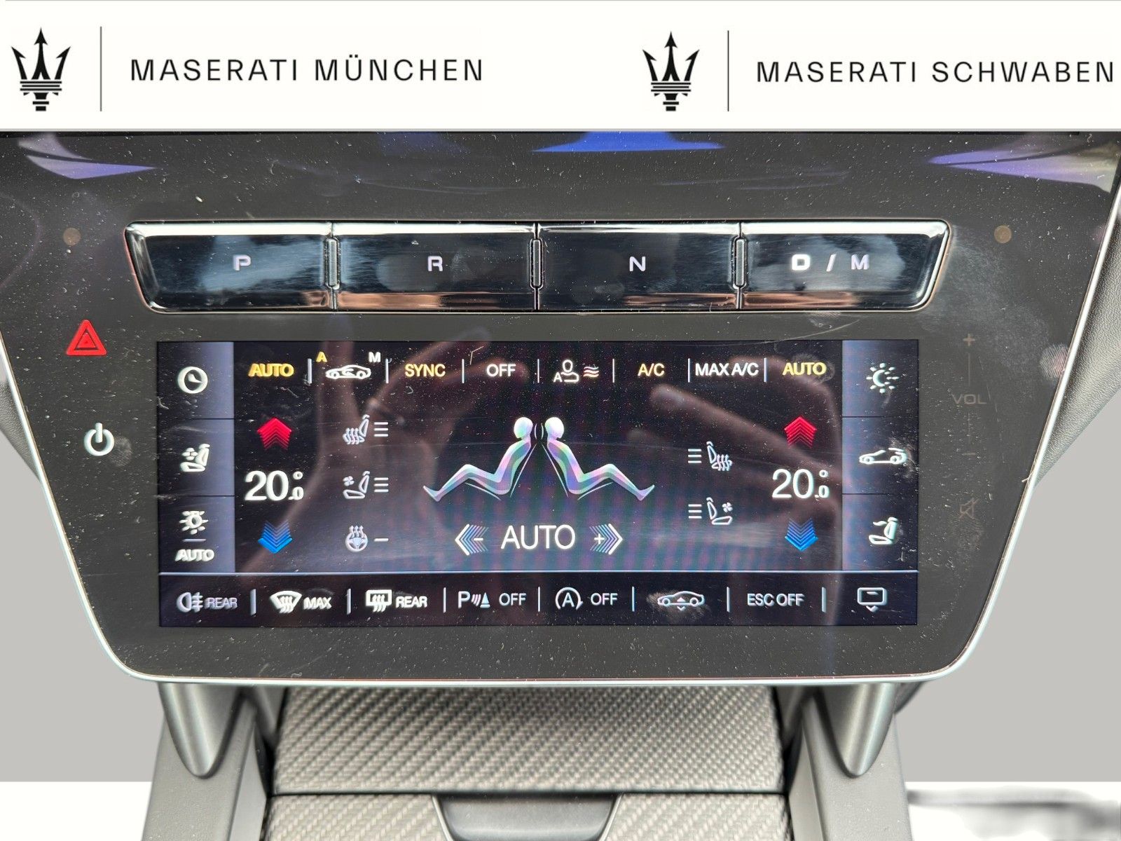Fahrzeugabbildung Maserati GranCabrio Modena/ Aktionspaket April*