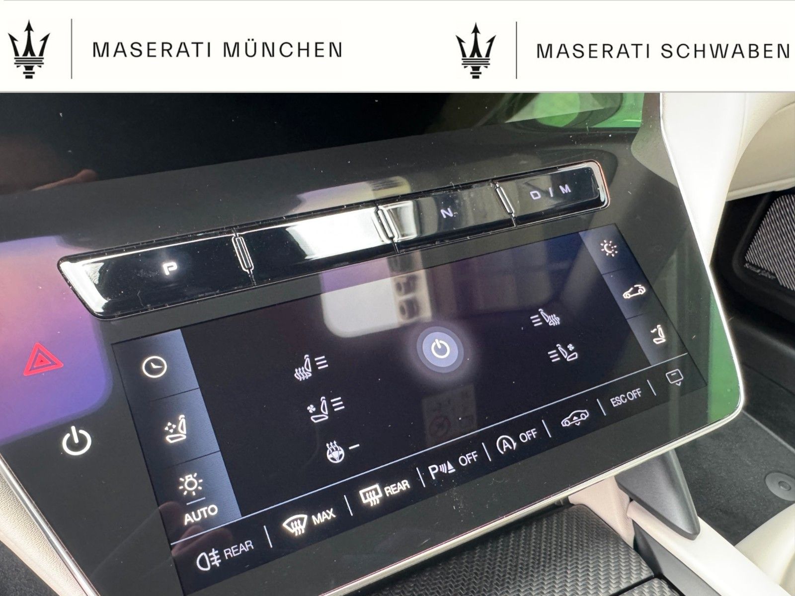 Fahrzeugabbildung Maserati GranCabrio MODENA/MY26/Blu Modena