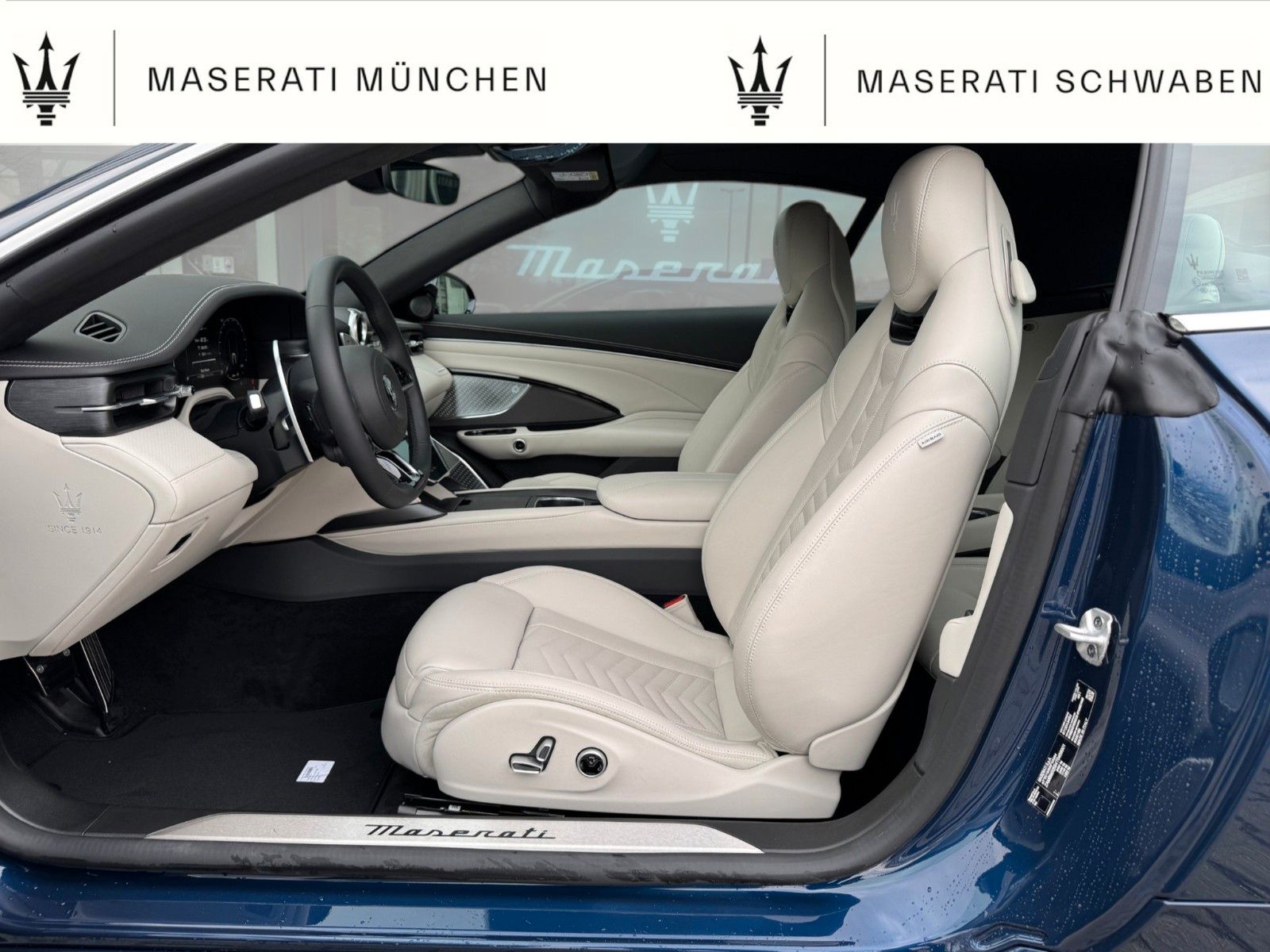 Fahrzeugabbildung Maserati GranCabrio MODENA/MY26/Blu Modena