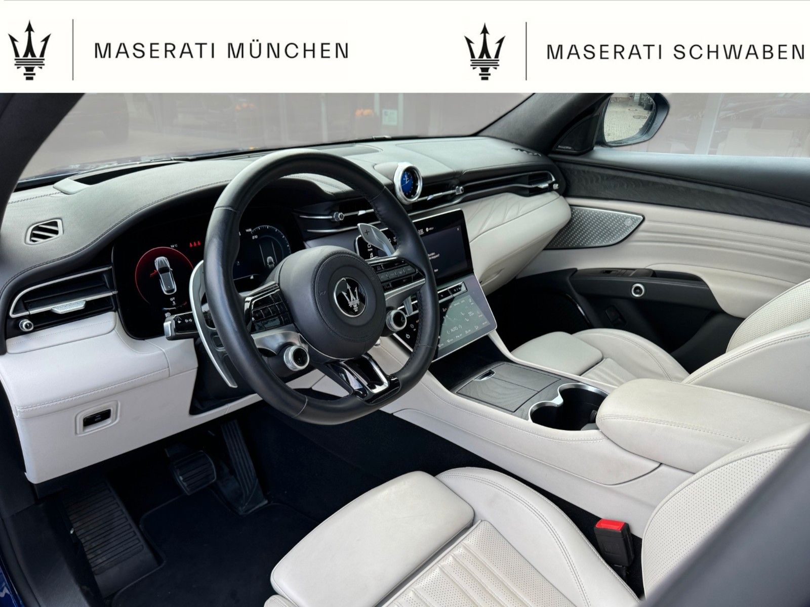 Fahrzeugabbildung Maserati Grecale/ Head-Up/ Panoramadach/ TOP