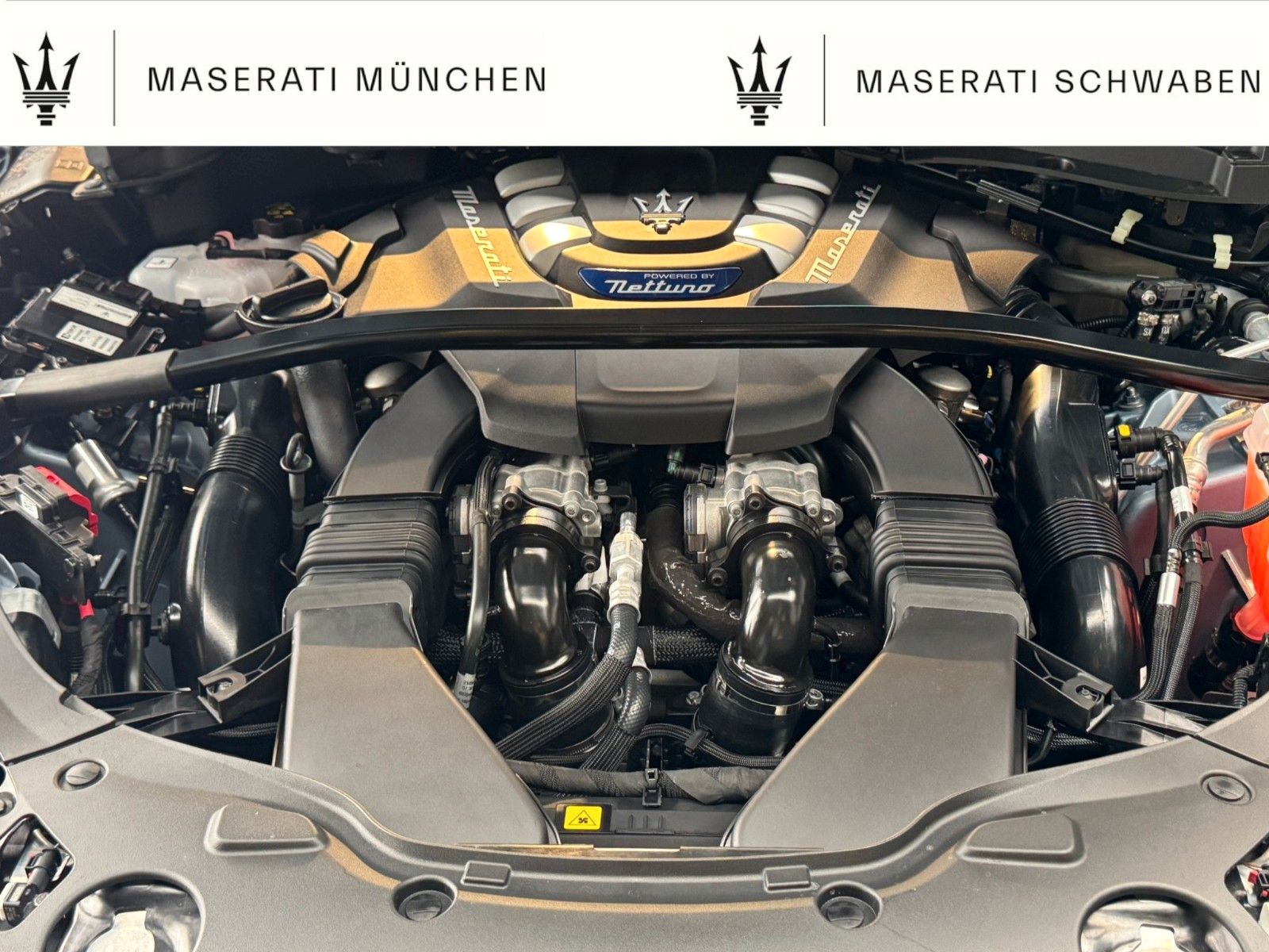 Fahrzeugabbildung Maserati Grecale Trofeo One Off in Grigo Lamiera!